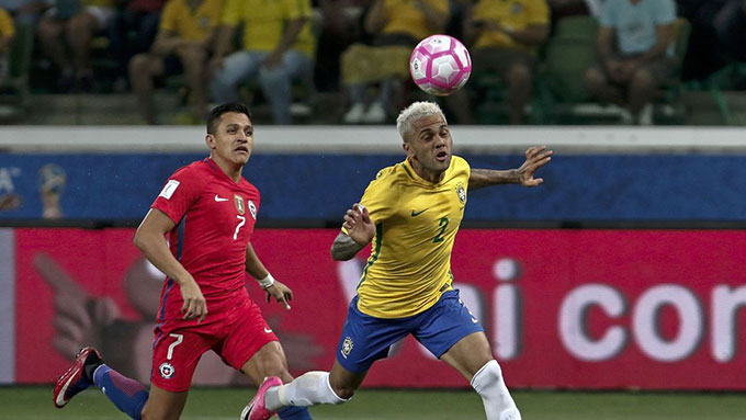 Thất bại tan nát trước Brazil khiến Chile lỡ cơ hội dự World Cup