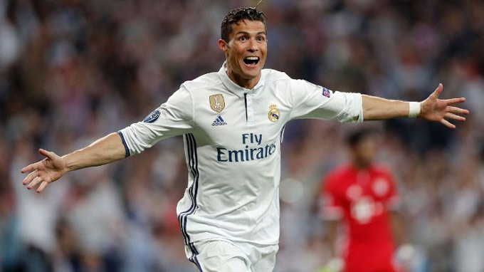 Tháng 10, tháng mắn bàn thắng của Ronaldo
