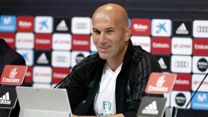Zidane yêu Real, không bao giờ dẫn dắt Barca