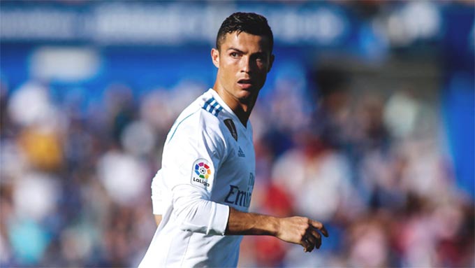 Liverpool vồ hụt Ronaldo vì quỹ lương eo hẹp