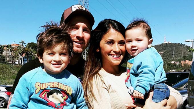 Messi có thêm con, chờ vận son lại đến