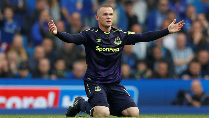 Lót tay Rooney 10 triệu bảng, M.U vẫn thấy... hời