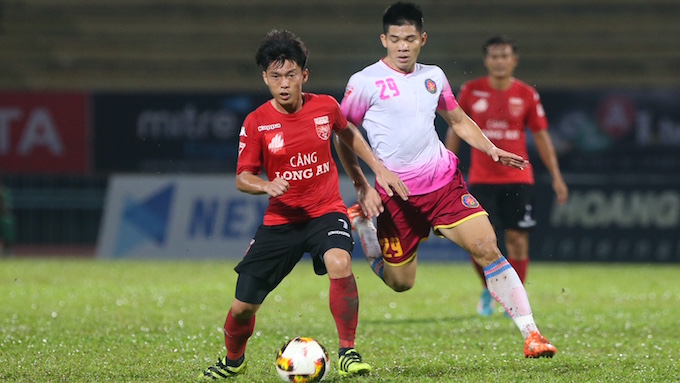Long An 3-3 Sài Gòn FC: Màn rượt đuổi kịch tính
