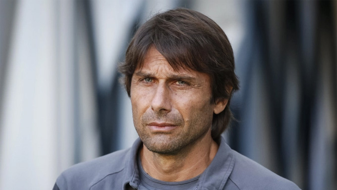HLV Conte không lo bị Chelsea sa thải
