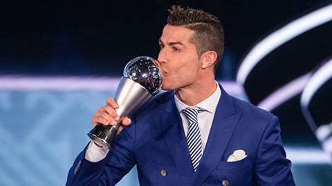 Ronaldo giành FIFA The Best 2017: Hôm nay anh là nhất!