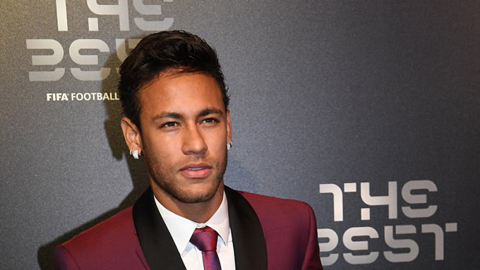 Neymar làm dịu mối quan hệ với Bartomeu, luôn có Barca ở trong tim