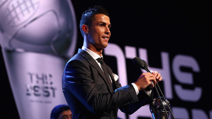 Ronaldo bội thu danh hiệu từ đầu năm 2017