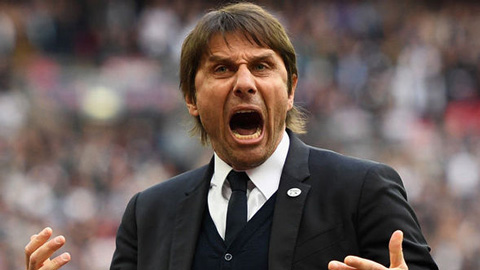 Conte văng tục khi bị hỏi về tương lai ở Chelsea