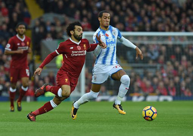 Salah chơi đầy nỗ lực nhưng không thể ghi bàn