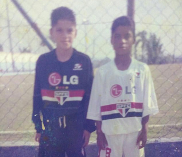 Ederson trong màu áo đội trẻ Sao Paulo