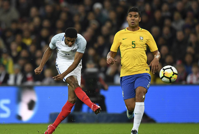 Casemiro được chấm điểm cao nhất trong trận hòa giữa Anh và Brazil