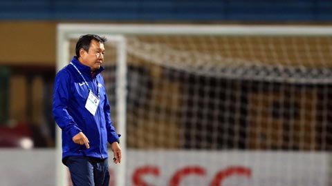 HLV Hoàng Văn Phúc: 'Chúng tôi phải nhanh chóng động viên cầu thủ cho trận cuối'