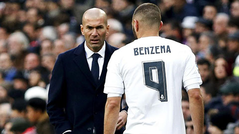 Zidane khăng khăng bảo vệ Benzema trước bão dư luận