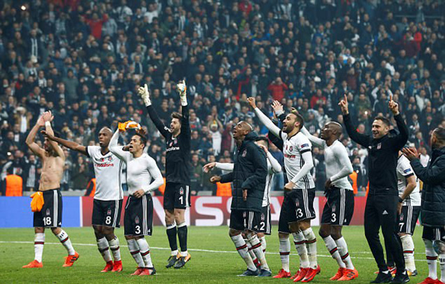 Niềm vui của Besiktas sau trận đấu