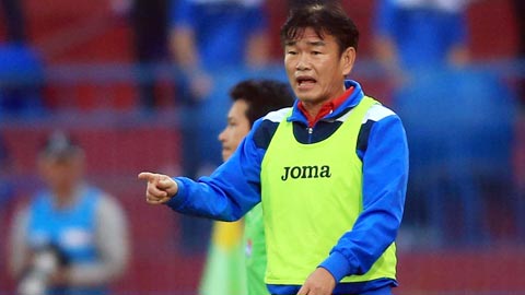 HLV Phan Thanh Hùng (Than.QN): 'Hà Nội FC chịu nhiều áp lực hơn chúng tôi'