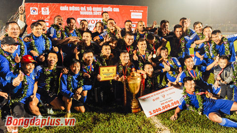 Quảng Nam vô địch V.League lần đầu tiên trong lịch sử