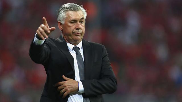 HLV Carlo Ancelotti đang tự do sau khi bị Bayern sa thải