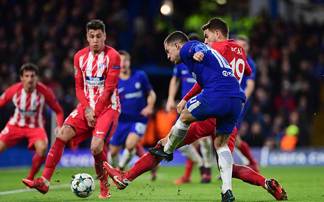 Hazard gây sức ép trong bàn gỡ hòa của Chelsea