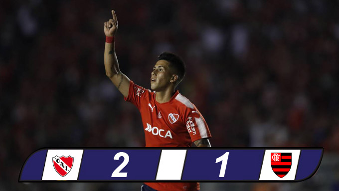 Independiente lội ngược dòng, chạm 1 tay vào chức vô địch Sudamericana