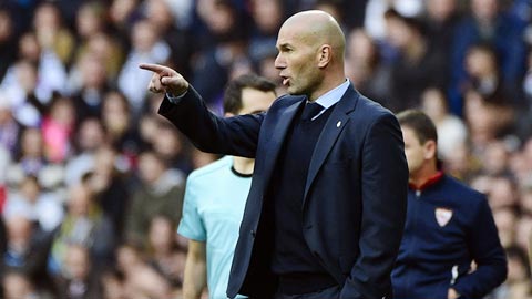 Với 4-4-2, Zidane hết kiếp 'bù nhìn' trên sa bàn