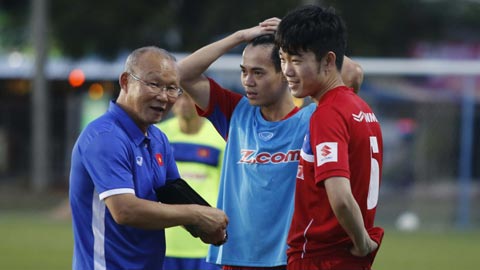 Nhật ký U23 Việt Nam: Thầy Park làm công tác tâm lý