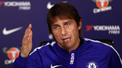 Conte chấp nhận đứng ngoài việc chuyển nhượng của Chelsea