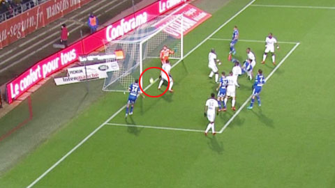 Khi Goal-line…  chập cheng ở Ligue 1