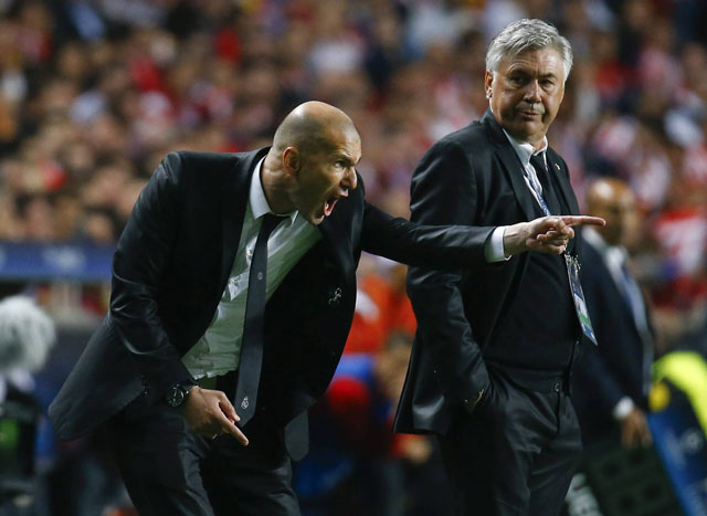 Zidane hay Ancelotti là HLV của Real nếu chỉ nhìn bức ảnh này?