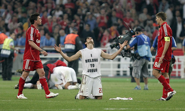 Anh và đồng đội phục hận thành công Liverpool để bước lên ngôi vô địch Champions League 2006/07