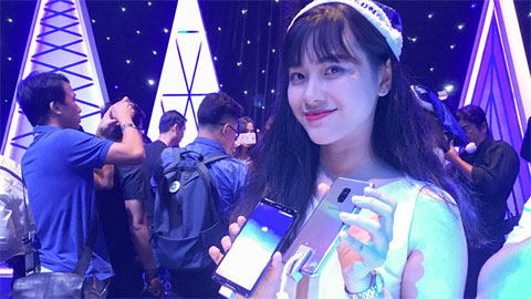 Bộ đôi Galaxy A8, A8+ bán tại Việt Nam với giá cao ngất ngưởng
