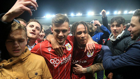 Bristol đụng Man City ở bán kết cúp Liên đoàn