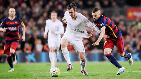 Real cần Bale để chia cắt Messi và Alba