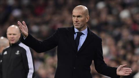 Zidane tuyên bố Real không đầu hàng dù thua El Clasico