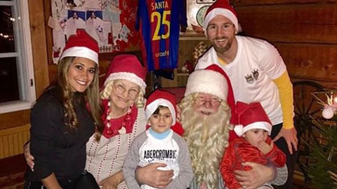 Messi đưa gia đình đi thăm ông già Noel