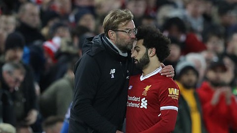 Van Dijk có là hàng hiệu, thì Salah vẫn là báu vật vô giá ở Liverpool