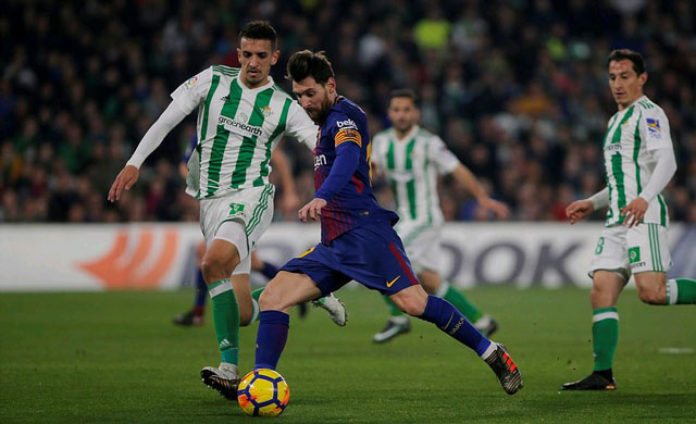 Messi tiếp tục thi đấu chói sáng với 2 bàn và 1 kiến tạo