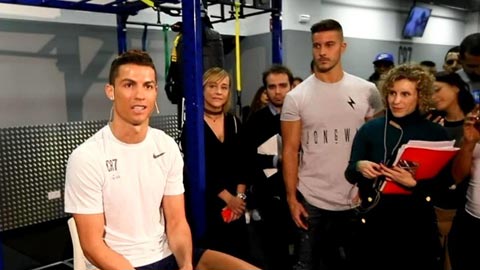 Ronaldo trên đường trở thành “ông trùm” phòng gym