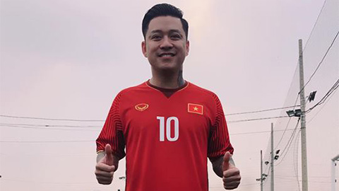 Ca sĩ Tuấn Hưng: “Park Hang Seo là ngôi sao sáng nhất của U23 Việt Nam”