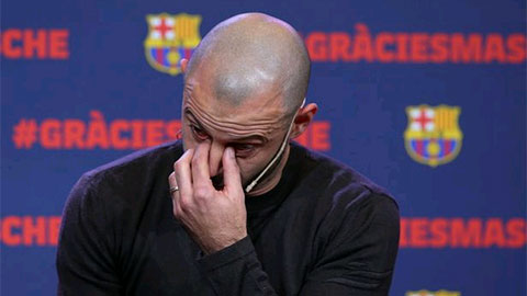 Số tiền thực tế Barca thu về từ vụ bán Mascherano