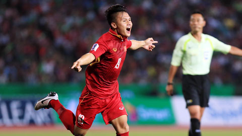 Nguyễn Quang Hải: Từ sân bóng làng đến ngôi sao của bóng đá Việt Nam