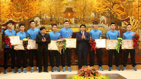 Lãnh đạo thành phố Hà Nội khen thưởng U23 Việt Nam