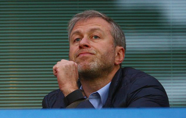 Abramovich đang chờ đợi điều gì?
