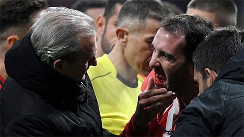 Diego Godin gãy vài chiếc răng trong chiến thắng Valencia