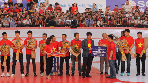 U23 Việt Nam đã nhận 15 tỷ đồng tiền thưởng từ nhiều đơn vị