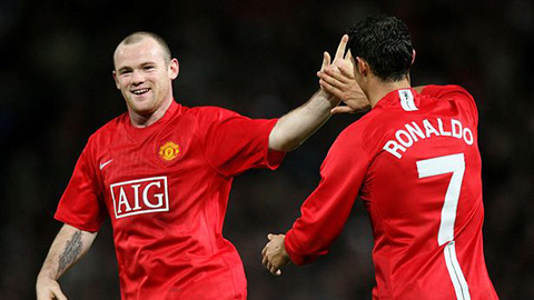 Rooney "kể công" giúp Ronaldo tỏa sáng