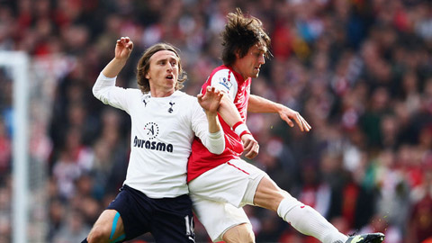 Trận cầu kinh điển Arsenal 5-2 Tottenham (2011/12): Ngược dòng không tưởng