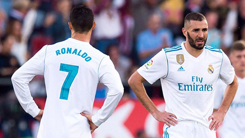 Ronaldo đề nghị Zidane cho Benzema ngồi dự bị ở trận lượt về gặp PSG