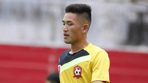 Đàn em Lee Nguyễn chuyển sang chơi bóng bầu dục
