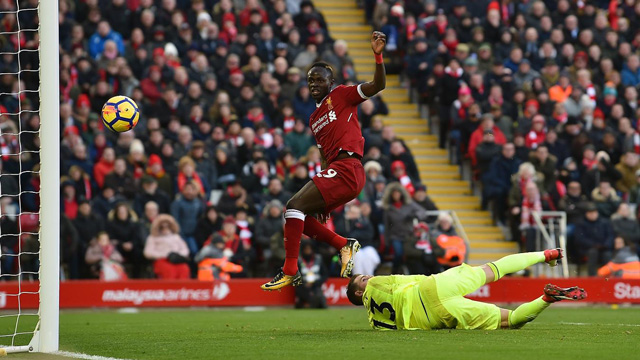 Mane ấn định chiến thắng 4-1 cho Liverpool