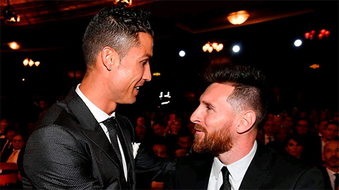 9 cầu thủ từng đá với Messi và Ronaldo nghĩ ai giỏi hơn?
